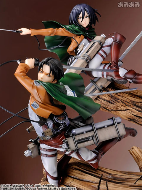 28cm Attack on Titans Levi Ackerman Action Anime Figura Kawai Eren Jaege Mikasa Ackerman The Armored Titan Figure
