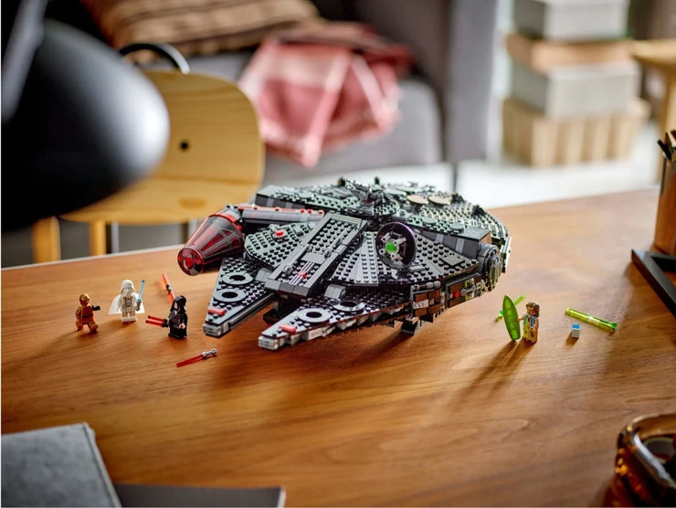 Good Falcon 1579 pieces 75389 Millennium Dark Spaceship