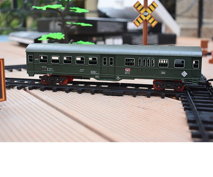 Electric Classic Passenger Train Set – Battery-Operated Steam Locomotive with Smoke and Sound Simulation