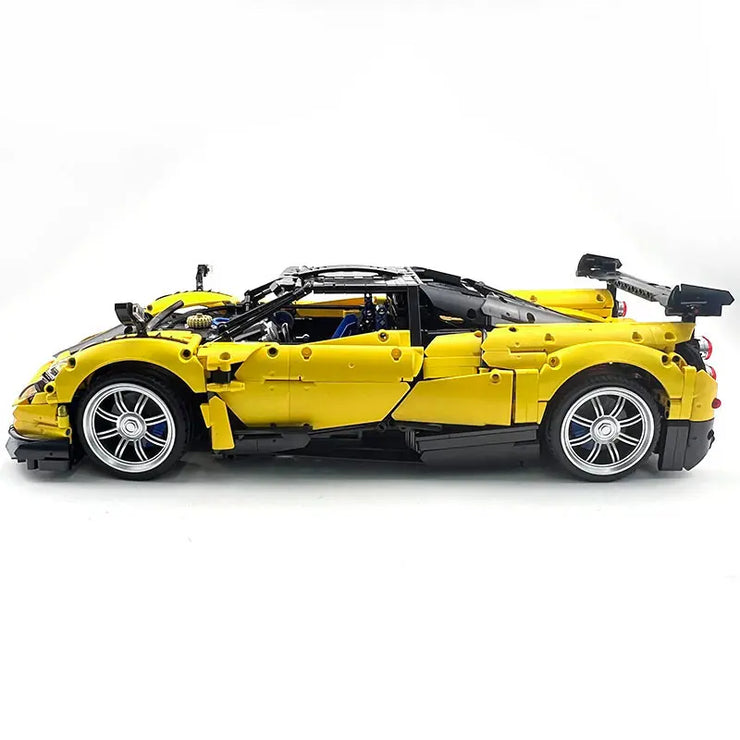 MOC 002 Super Sports Car Hypercar Huayra Model Building Blocks 4708 Pcs