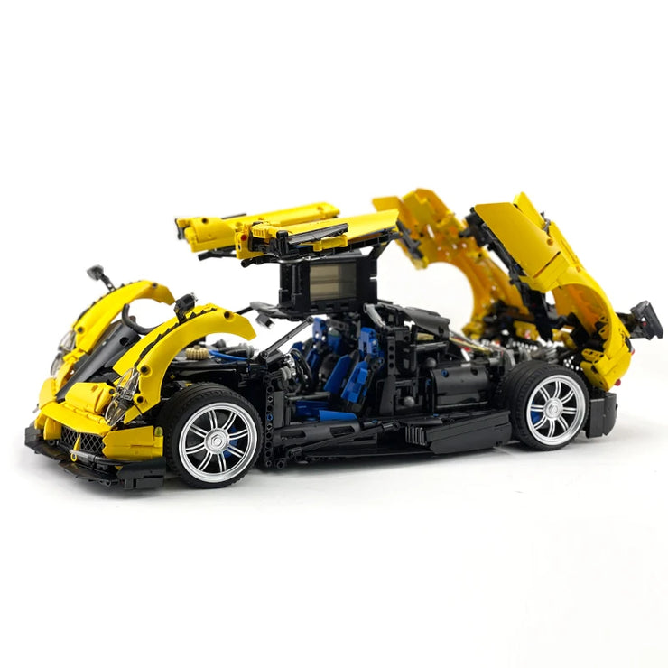 MOC 002 Super Sports Car Hypercar Huayra Model Building Blocks 4708 Pcs