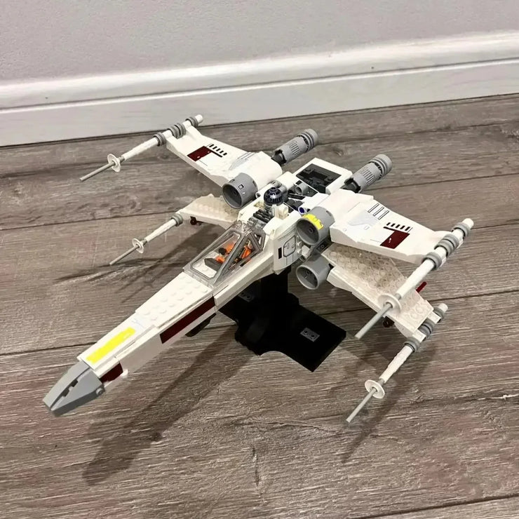 Space Program X-Wing Fighter Building Set – Starship Model Compatible with 75301