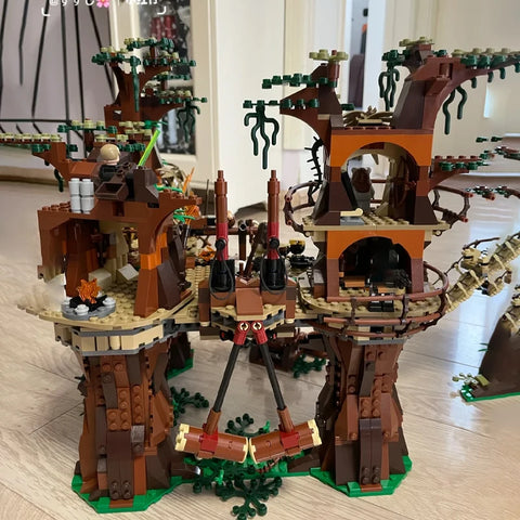 1990Pcs Ewoks Building Villages Blocks Set Model Kids Toy Bricks Kit