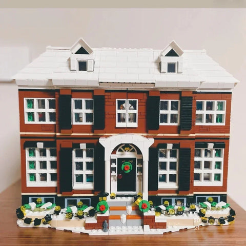 3955 Pcs Home Alone Kevin McCallister’s Home House Model Building Blocks Bricks Toy for Boy Kids Christmas Birthday Gifts