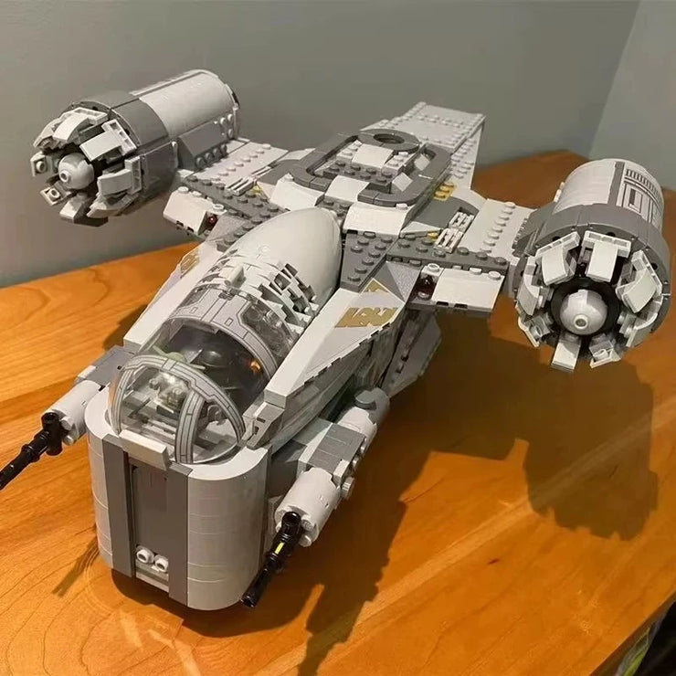 Mandalorian MOC 75331Razor Chest Starship Blade Wings 6187PCS building Block