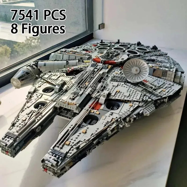 Large Millennium Ship Falcon 7541 Pieces UCS 75192 Building Blocks Bricks Toys