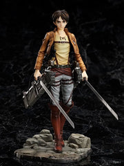 28cm Attack on Titans Levi Ackerman Action Anime Figura Kawai Eren Jaege Mikasa Ackerman The Armored Titan Figure