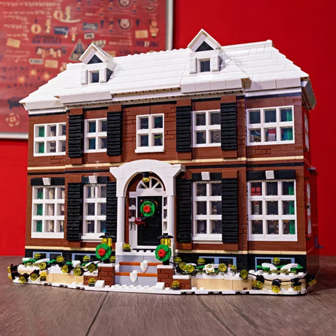 3955 Pcs Home Alone Kevin McCallister’s Home House Model Building Blocks Bricks Toy for Boy Kids Christmas Birthday Gifts