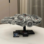 Millennium Falcon 921 Pieces – 25th Anniversary Starship Building Block Model for Display & Collectors
