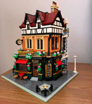 Tudor Corner Modular Building Set – 3266pcs Creative Expert Street View Bricks